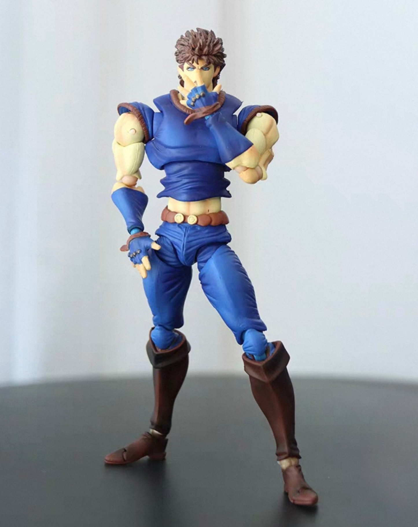 Jonathan Joestar JoJo Figurine