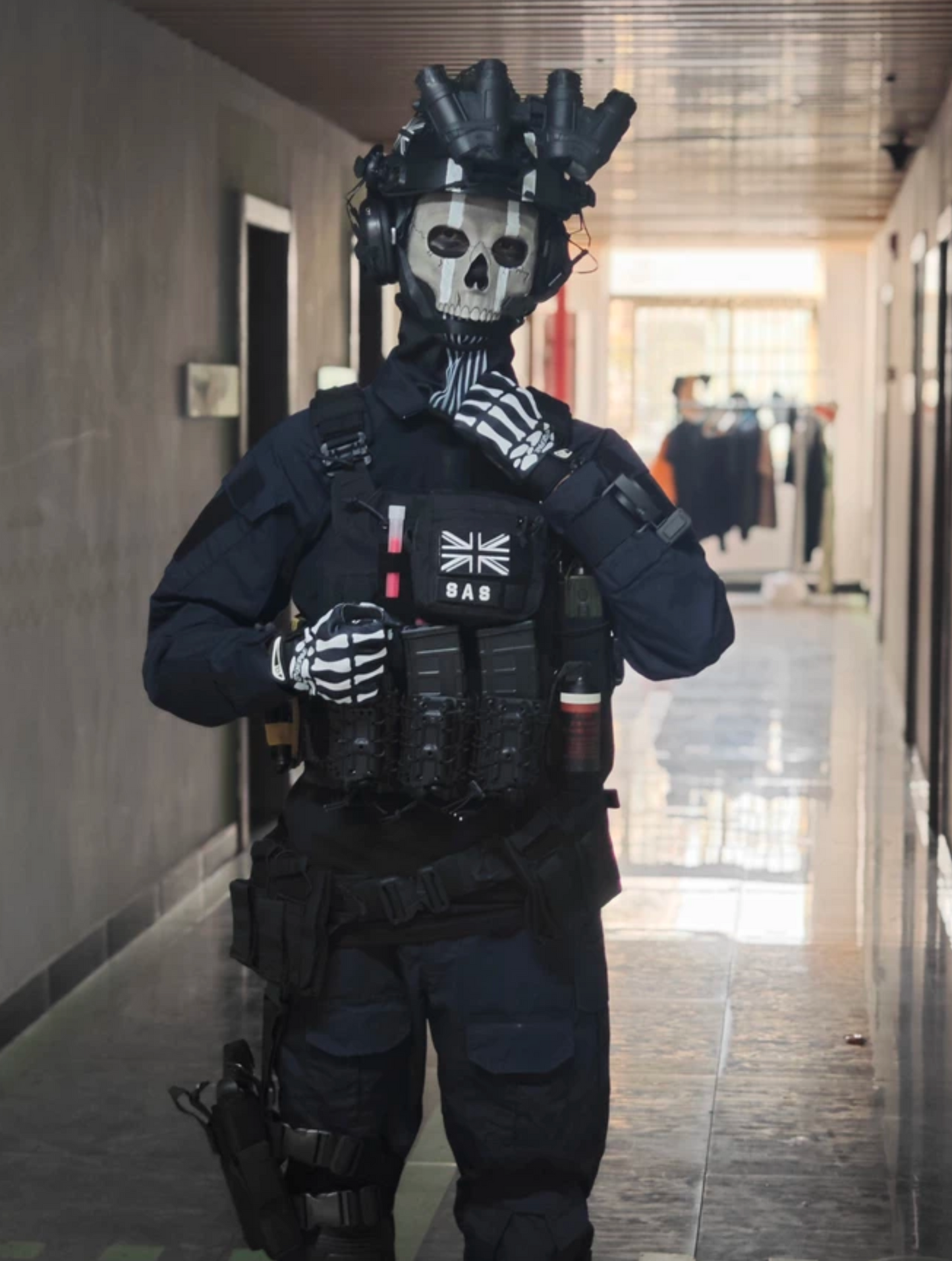 Full Ghost Operator Costume Set With Vest Helmer & Acessories MW2 Cosplay Call of Duty Modern Warfare 2 Ghost Riley Complete Kit Skull Mask Tactical Helmet And Vest Set